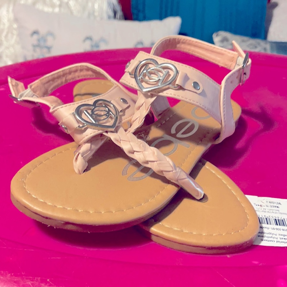 Bebe girls sandals, baby pink with silver hardware, worn once for a wedding, EUC